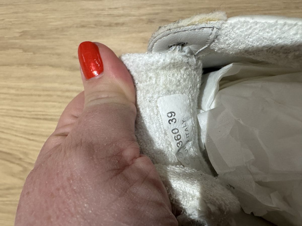 Chanel Scarpe da donna: Chanel sneakers 39 – Usato da Bülach venduto da Kittykats 9