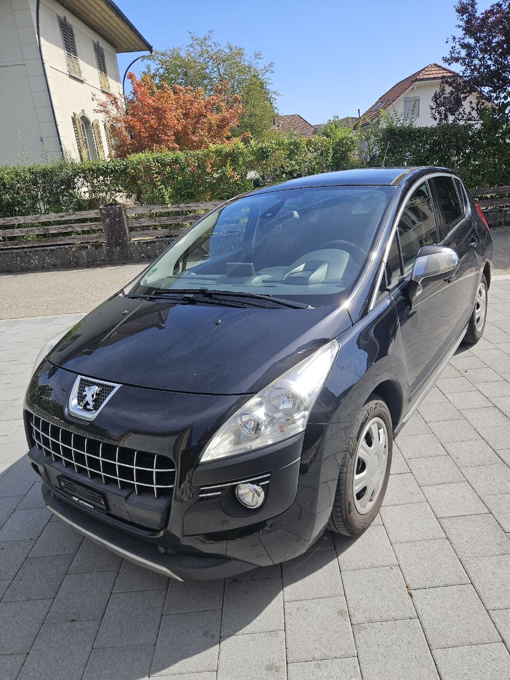 Peugeot Automobili: Peugeot 3008, 1.6l, Automatik – Usato da Luterbach venduto da Rbugger