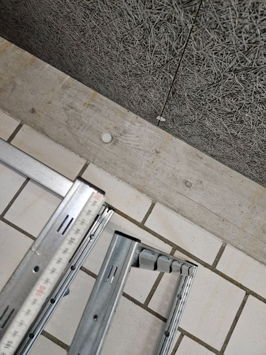 Scaffali: Gestell Blechtablarer – Usato da Recherswil venduto da hubelmatt 2