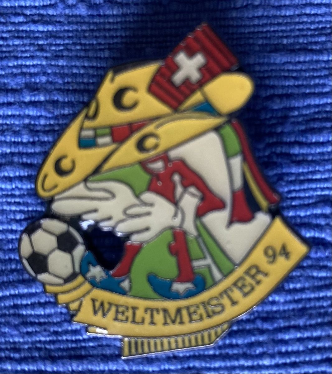 Placchette & Badge: World Cup USA 1994 Pins – Usato da Basel venduto da Imack 4