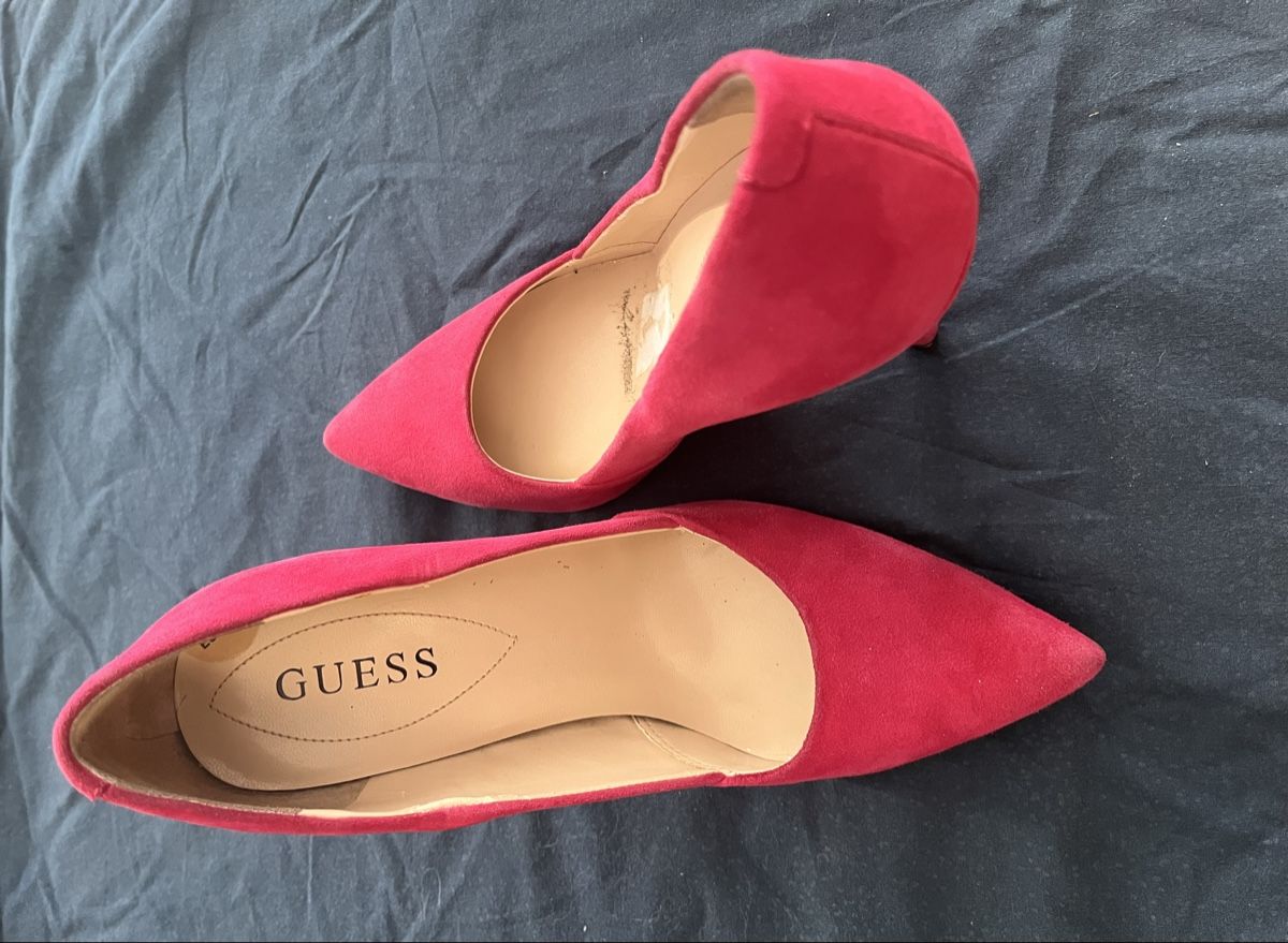 Guess Scarpe da donna: Pumps von Guess, Grösse 38 – Usato da Triboltingen venduto da zimtsterndli5