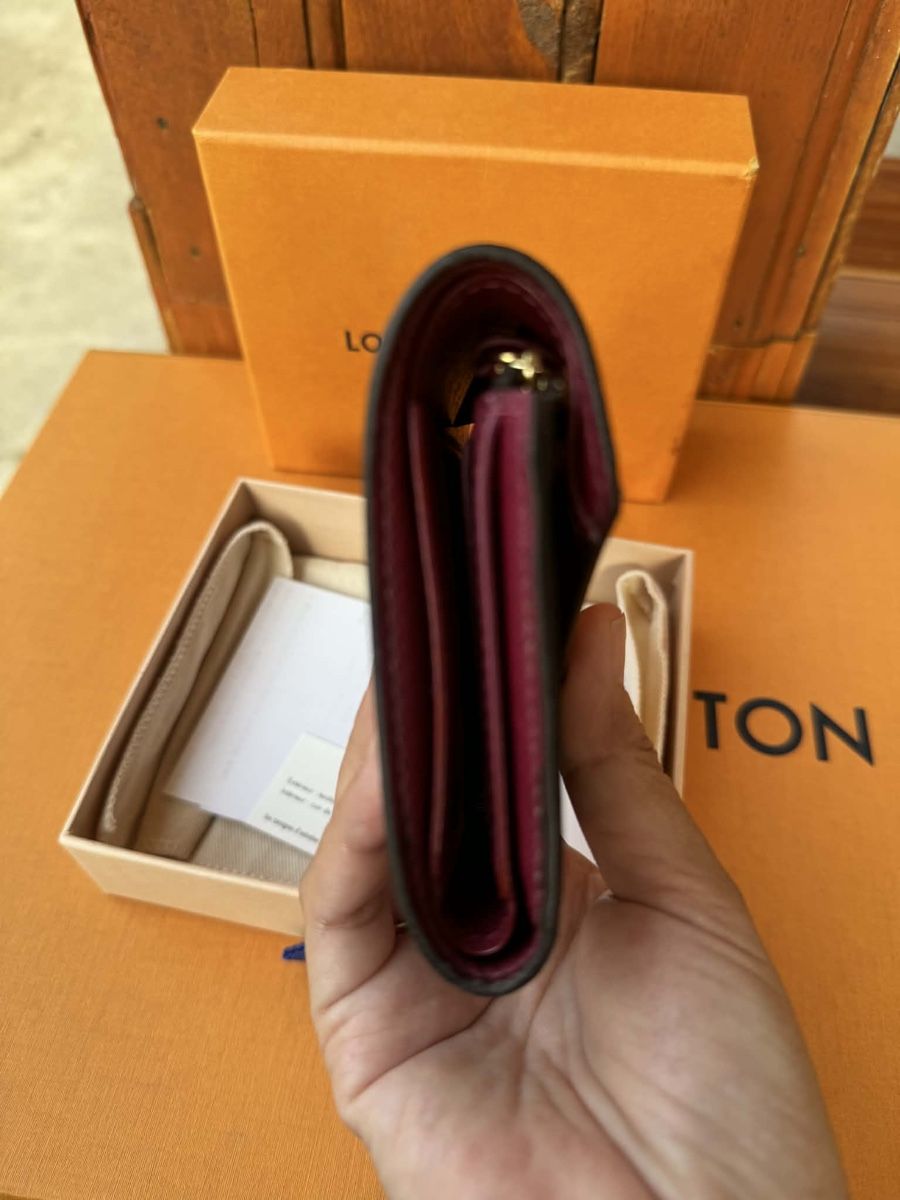 Louis Vuitton Portamonete: Louis Vuitton Victorine Geldbörse – Usato da Widnau venduto da Pukpan_99 3