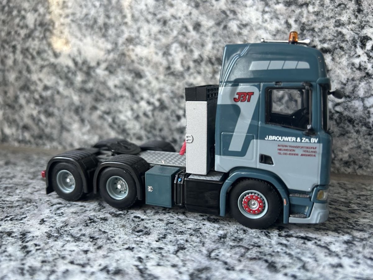 Scania Kit di modellismo & Modellini statici: Scania J. Brouwer, 1:50 – Usato da Horw venduto da Tigercat635 2