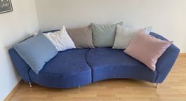 2-teiliges grosses Sofa in blau, inkl. Kissen