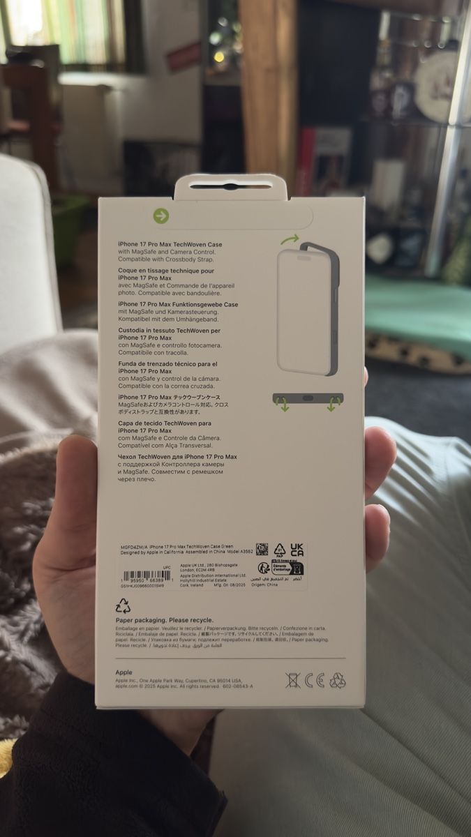 Apple Coques & Protection écran: iPhone 17 Pro Max hülle TechWoven Case – Neuf avec emballage d'origine à Effretikon par mim_7qmh 1
