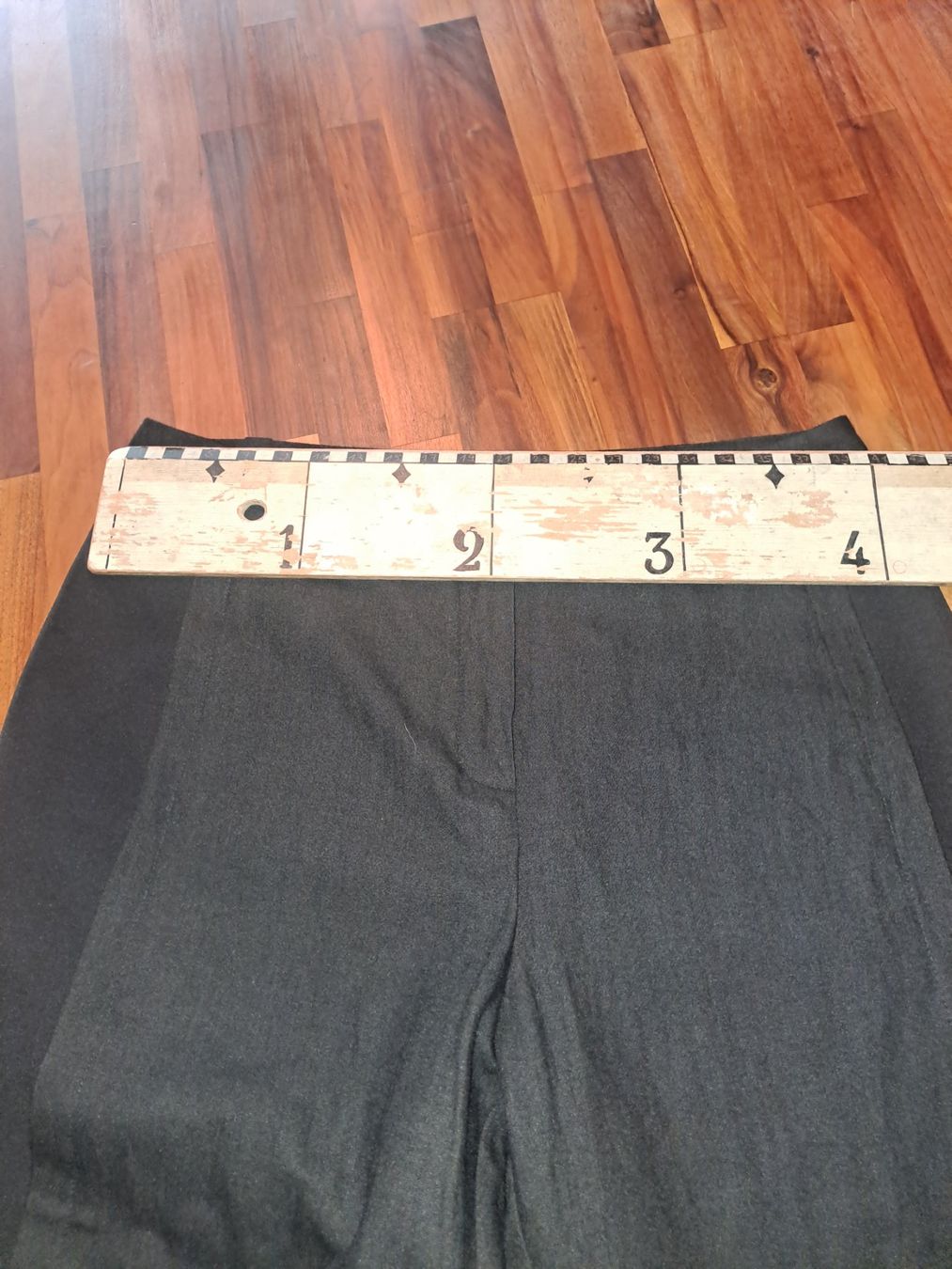 Annette Görtz Pantaloni: Annette Görtz Hose Wolle/Ramie Gr.38 – Usato da Emdthal venduto da kasira 1