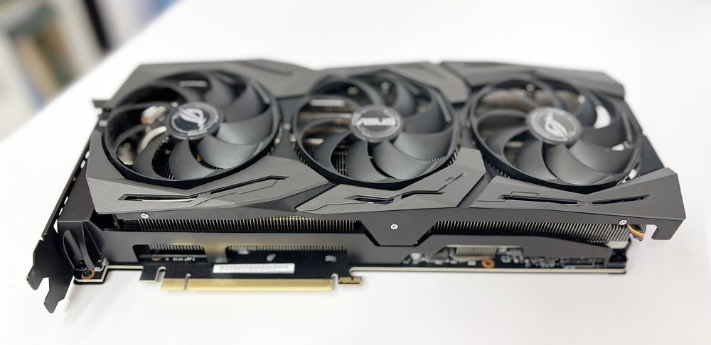 ASUS GeForce RTX 2070S ROG Strix A8G Gaming Acheter sur Ricardo