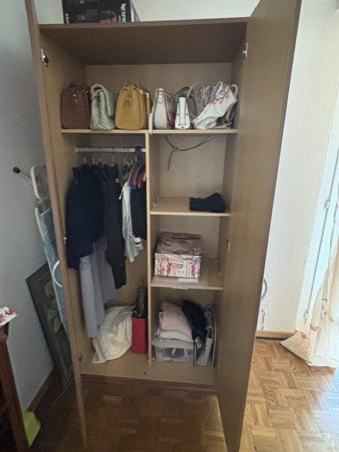 Armoires: Armoire – D'occasion à Vevey par jea_fyh5 2