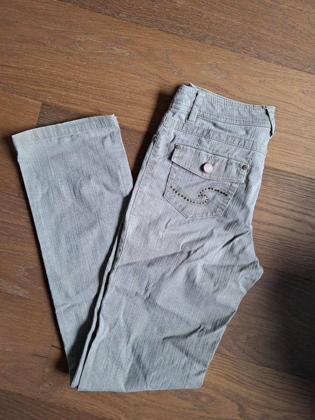 Jeans: Jeans – Usato da Biel-Benken BL venduto da lki_gn82