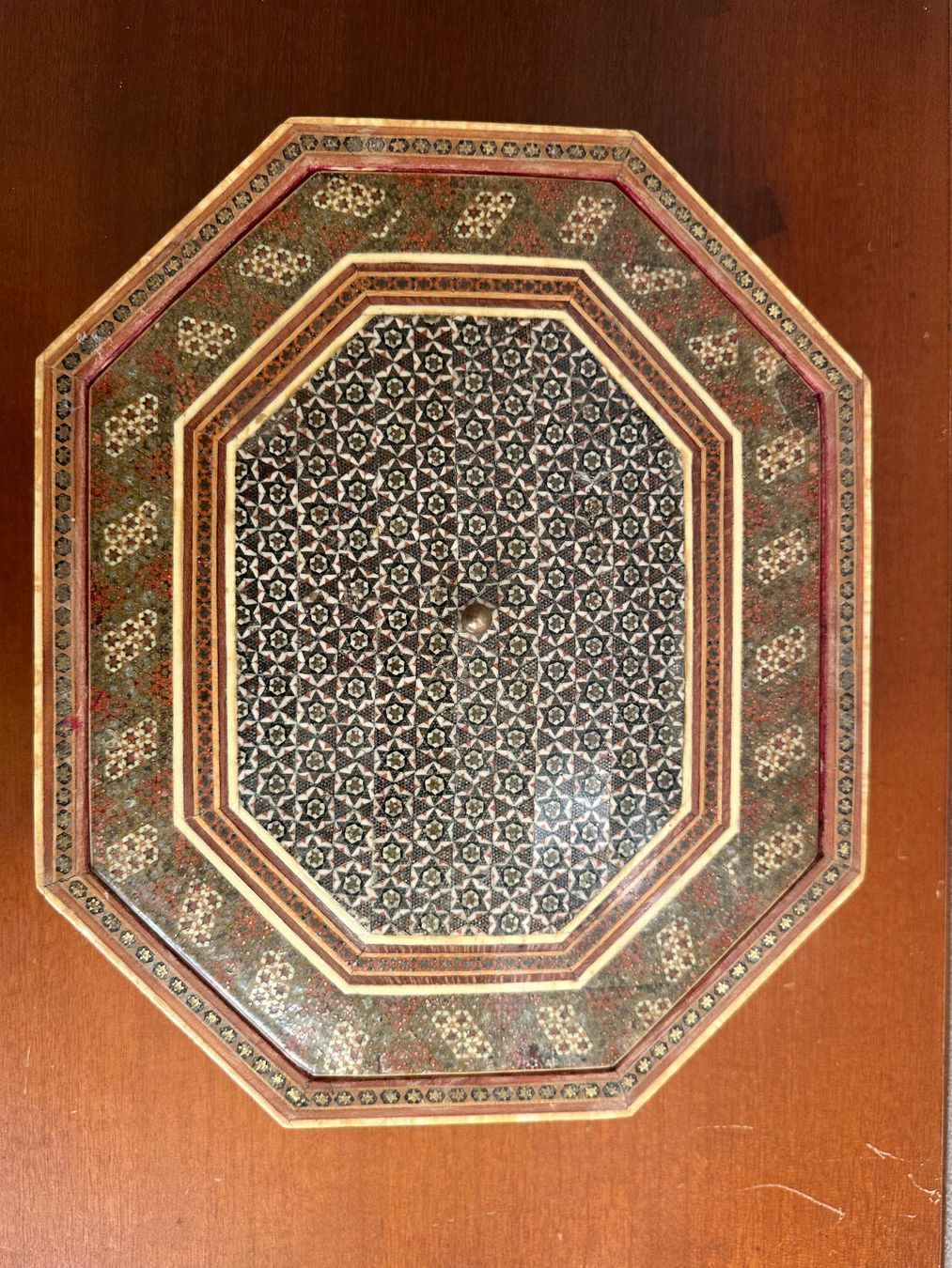 Alle Dekorationen: Coffret de Collection en Micro-Marqueterie "Sadeli" (Inde) – Gebraucht aus Crissier von ale_5bqt