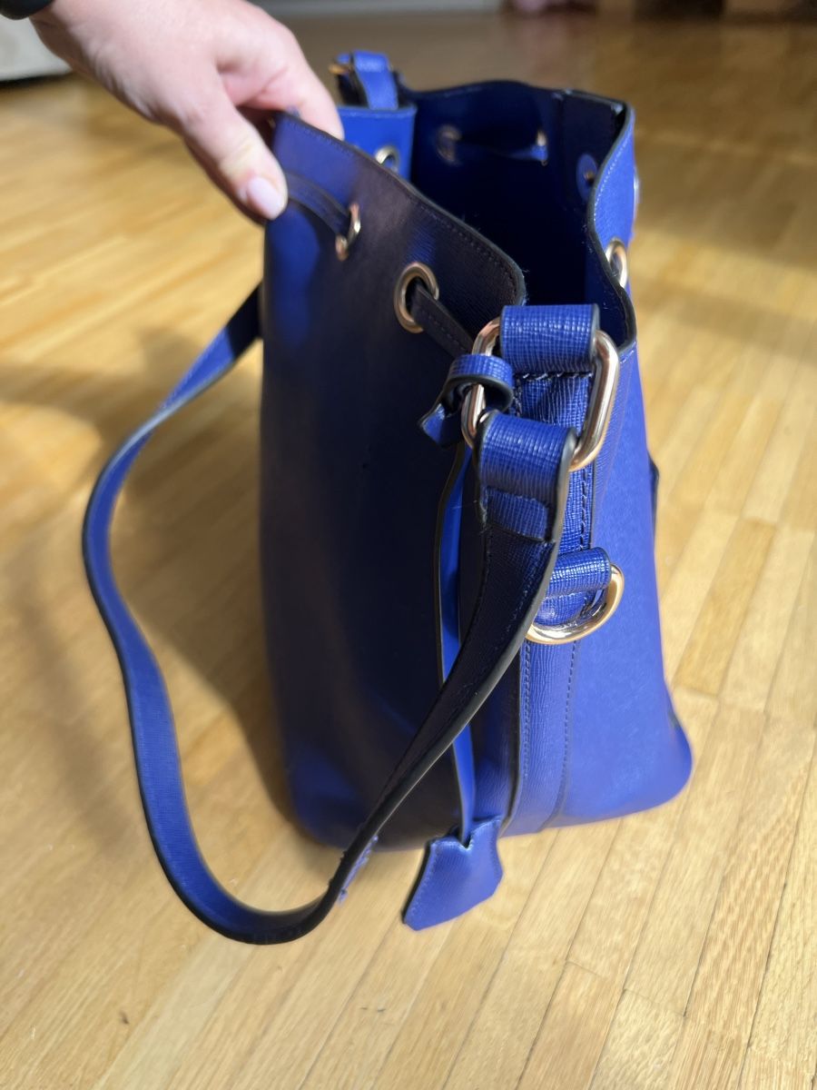Borse: Königsblaue Beuteltasche – Usato da St. Gallen venduto da Mokki2014 8