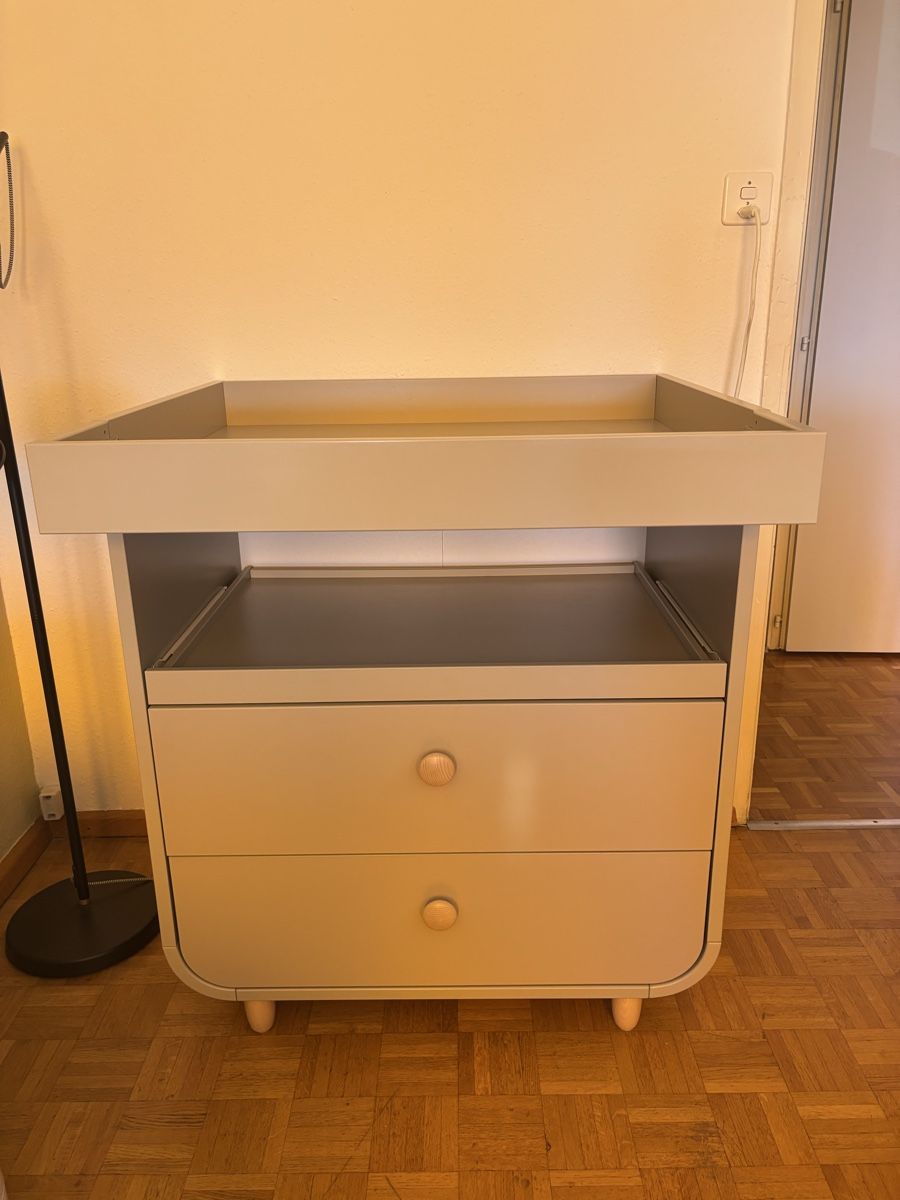 Ikea Wickeltisch & Zubehör: Table de Change IKEA – Gebraucht aus Thônex von Elinn_Q