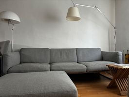 Sofa Cassina grau mit Ottomane guter Zustand