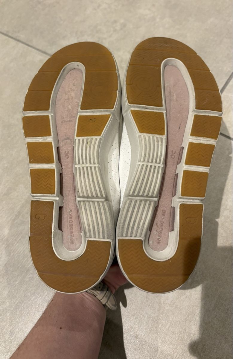 On Scarpe da donna: On The Roger Damen Sneaker Gr.39 – Usato da Sarmenstorf venduto da mel_s5k6 4