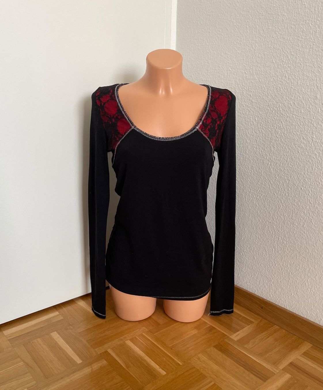 Morgan T-shirt: Morgan Shirt Gr. S – Usato da Rüfenacht BE venduto da Anele_13 1