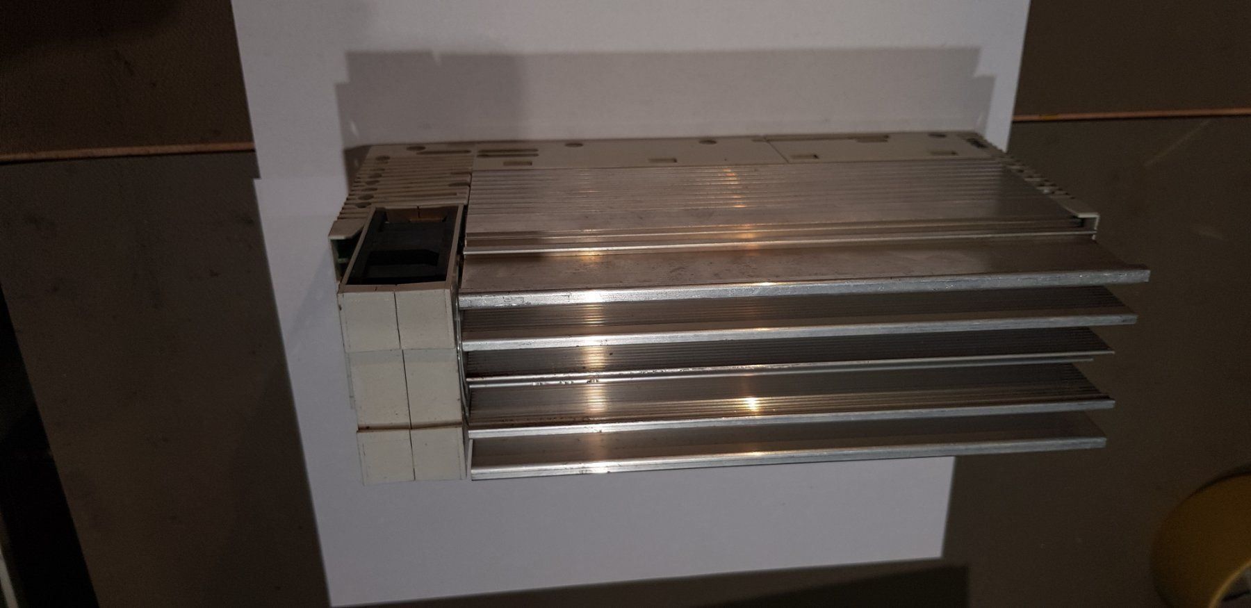 Inverter: Lenze 8200 Vector E82EV152_4C000 – Usato da Balsthal venduto da mtwd 3