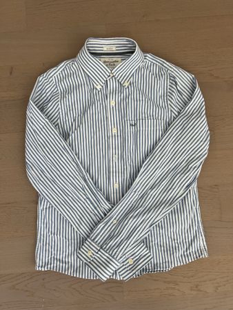 Chemise Abercrombie & Fitch rayée blanc bleu taille M