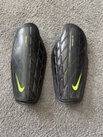 Fussball Schienbeinschoner Nike Protegga Pro 