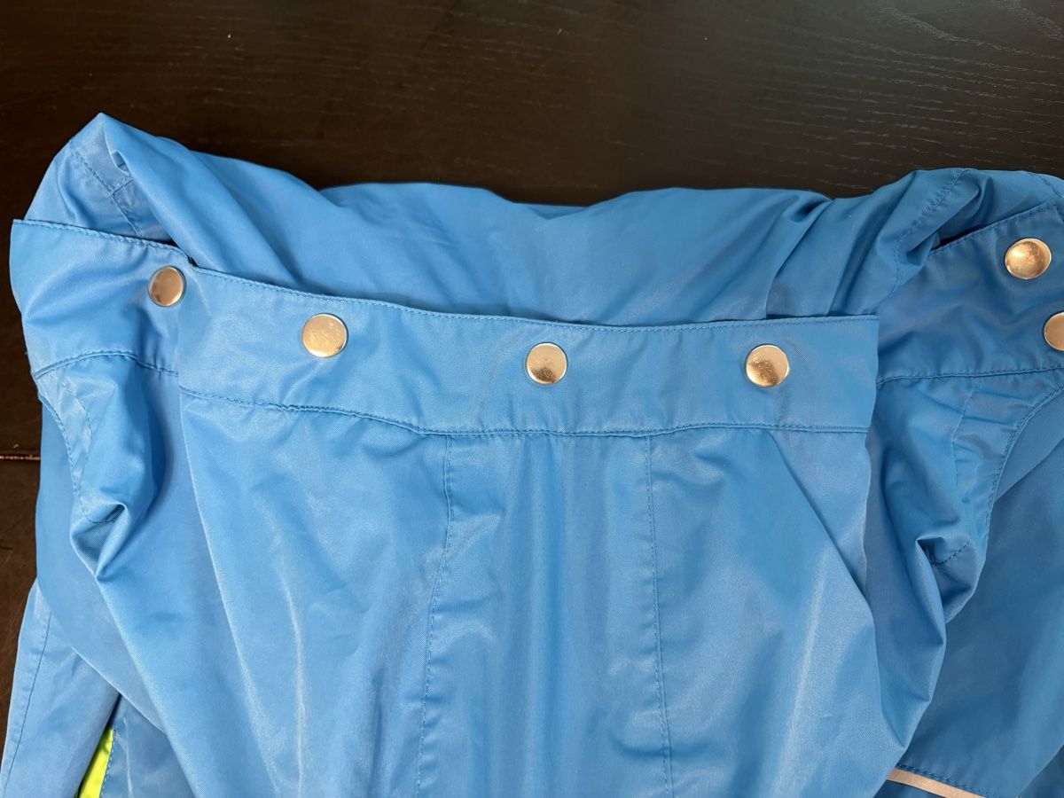 Giacche: lightweight rain jacket for 7-9 years  – Usato da Biel/Bienne venduto da yuliyabiel 2