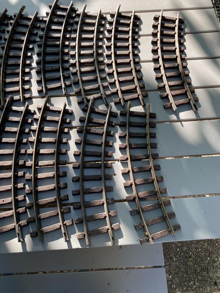 LGB Modellini di ferrovie: LGB Schienen mit 2 Weichen  – Usato da Köniz venduto da Sonnenschein._.77 1