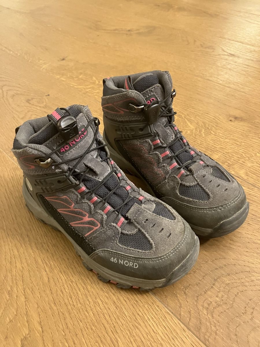 Scarpe per ragazze: Wander-/Trekkingschuhe Gr. 31 – Usato da Boswil venduto da ale_tg2z 3