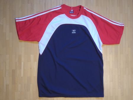Vareuse Diesel XXL, rouge, blanc et bleu marine T-shirt spor