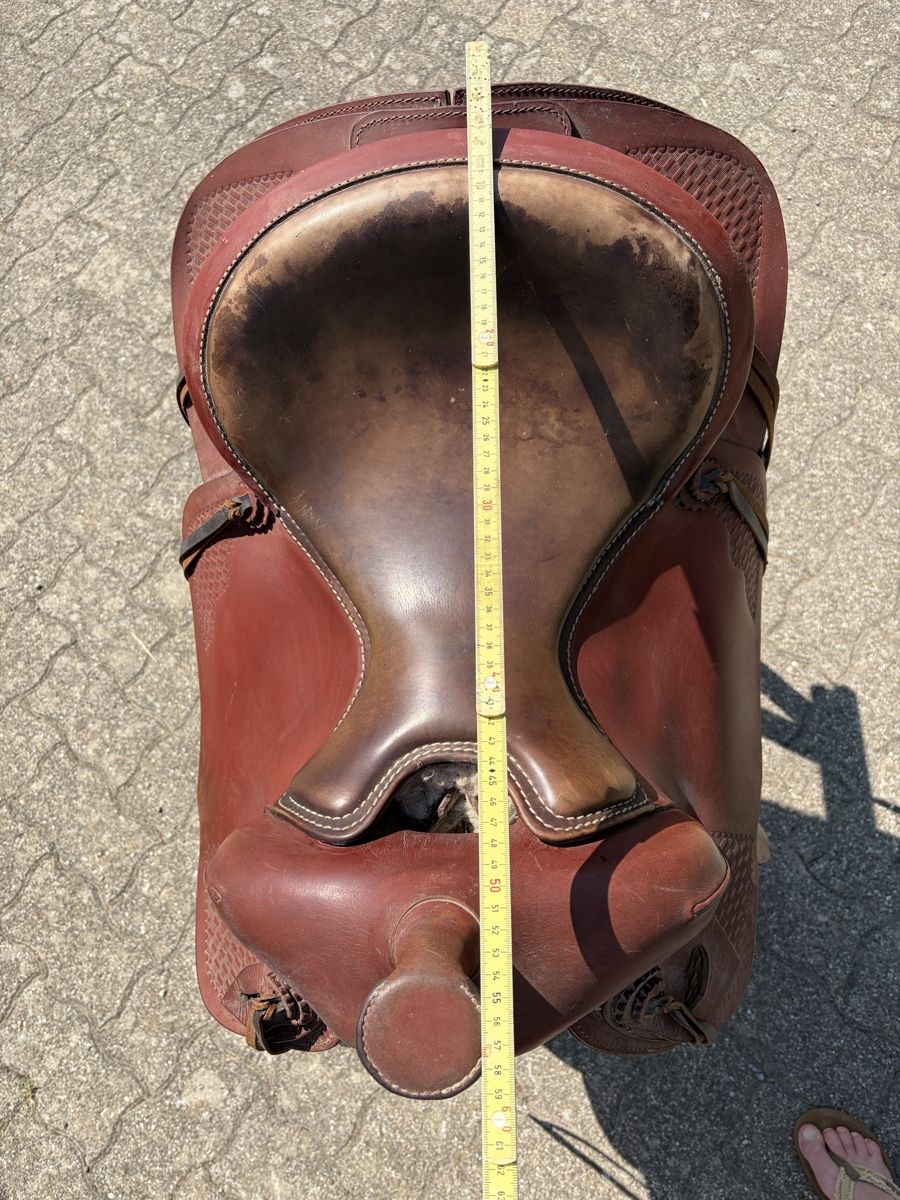Selles, accessoires: Westernsattel  – D'occasion à Zwingen par lombrics94 5