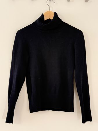 Turtleneck Pullover