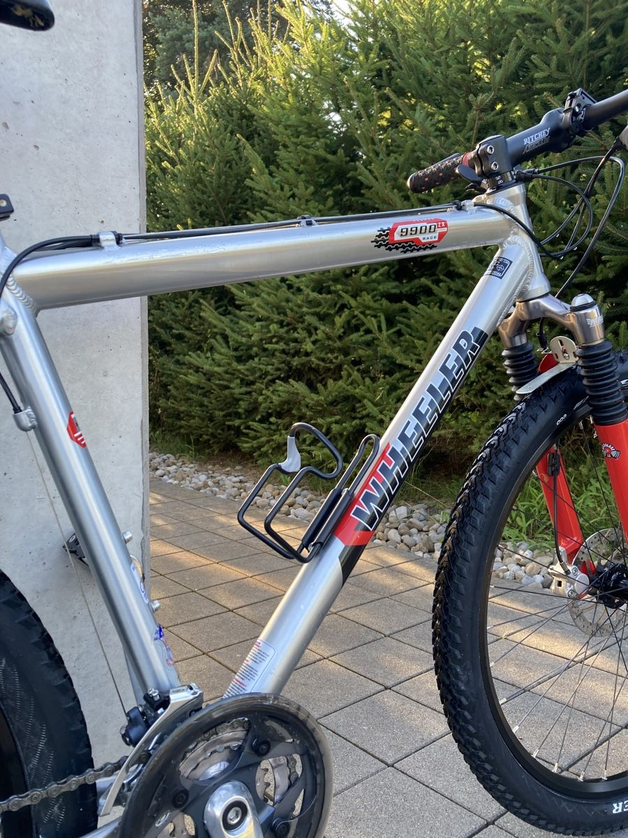 ON。 Exzellentes Mountain-Bike - Wheeler 9900 ZX Race (Gebraucht