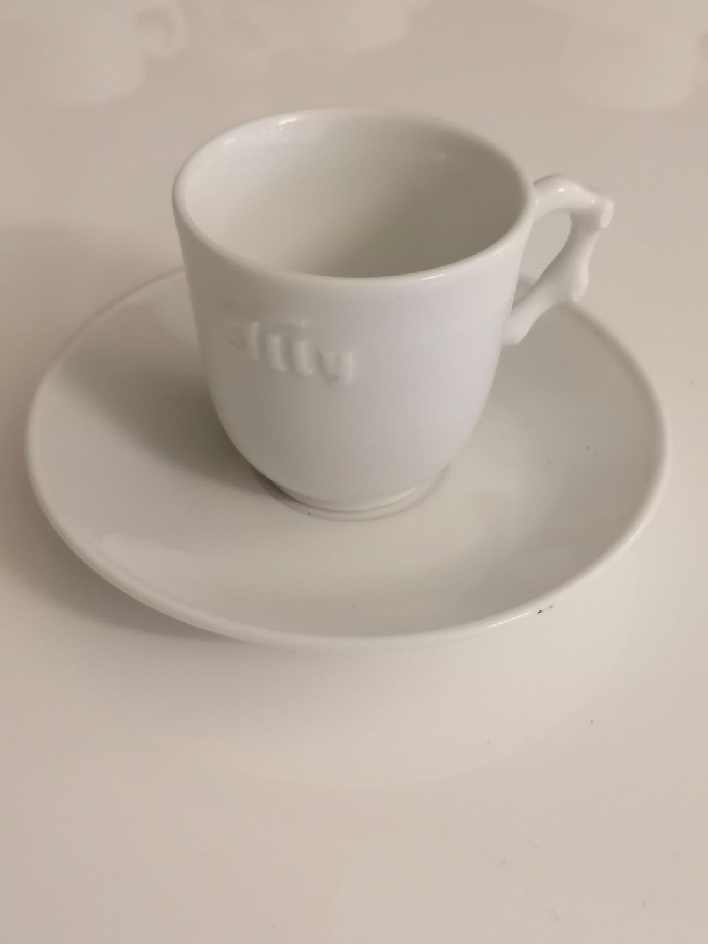 Illy Tazze: Illy cafe Schweiz - Espresso Sammeltasse 2005 – Usato da Basel venduto da vintagecollector