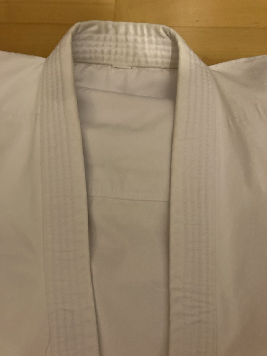 Kimono: Karate Gi Grösse 160 – Usato da Kesswil venduto da Branca-01 5