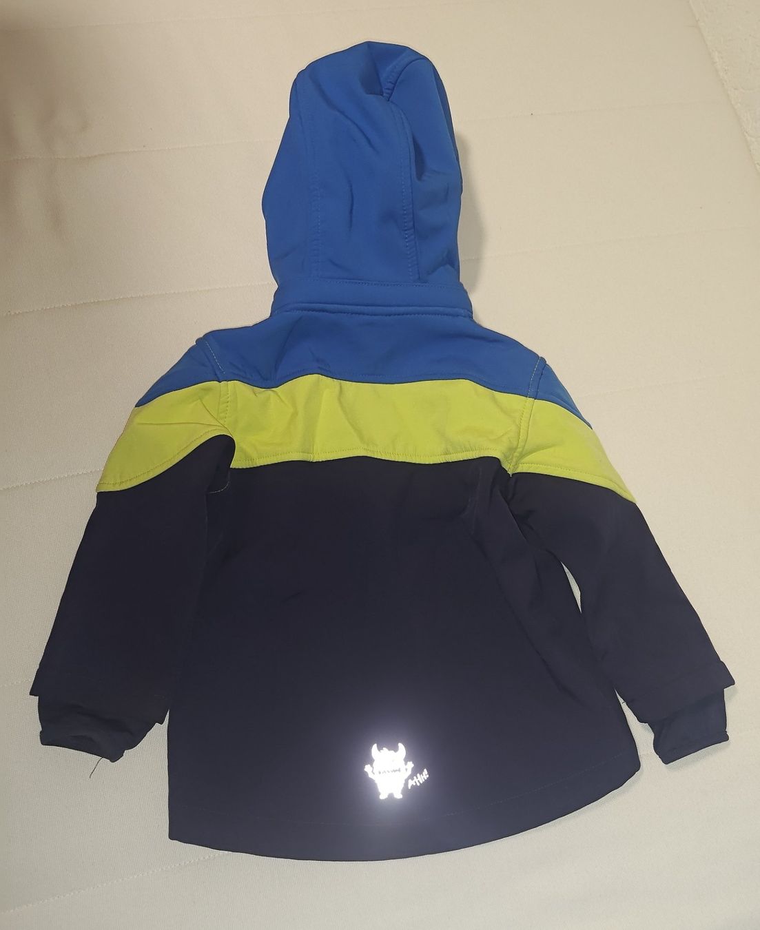 Giacche & Cappotti: Softshelljacke Gr. 92 mit Monster-Motiv – Usato da Laupersdorf venduto da ela_uatb 1