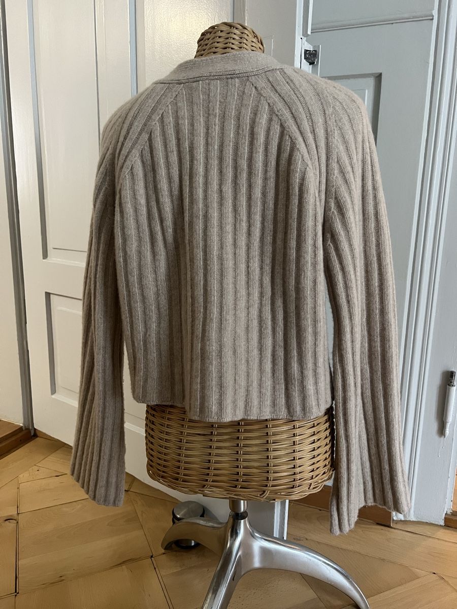 Maglioni & Felpe: Oh April Strickjacke, Ruby Boxy Cardigan Sand, Grösse S – Usato da Zürich venduto da romcam 2