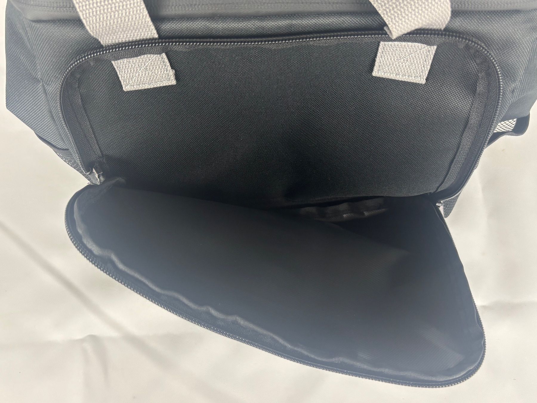Borse: Esslinger Kühltasche schwarz-grau – Usato da Wettingen venduto da Wendemarket 4