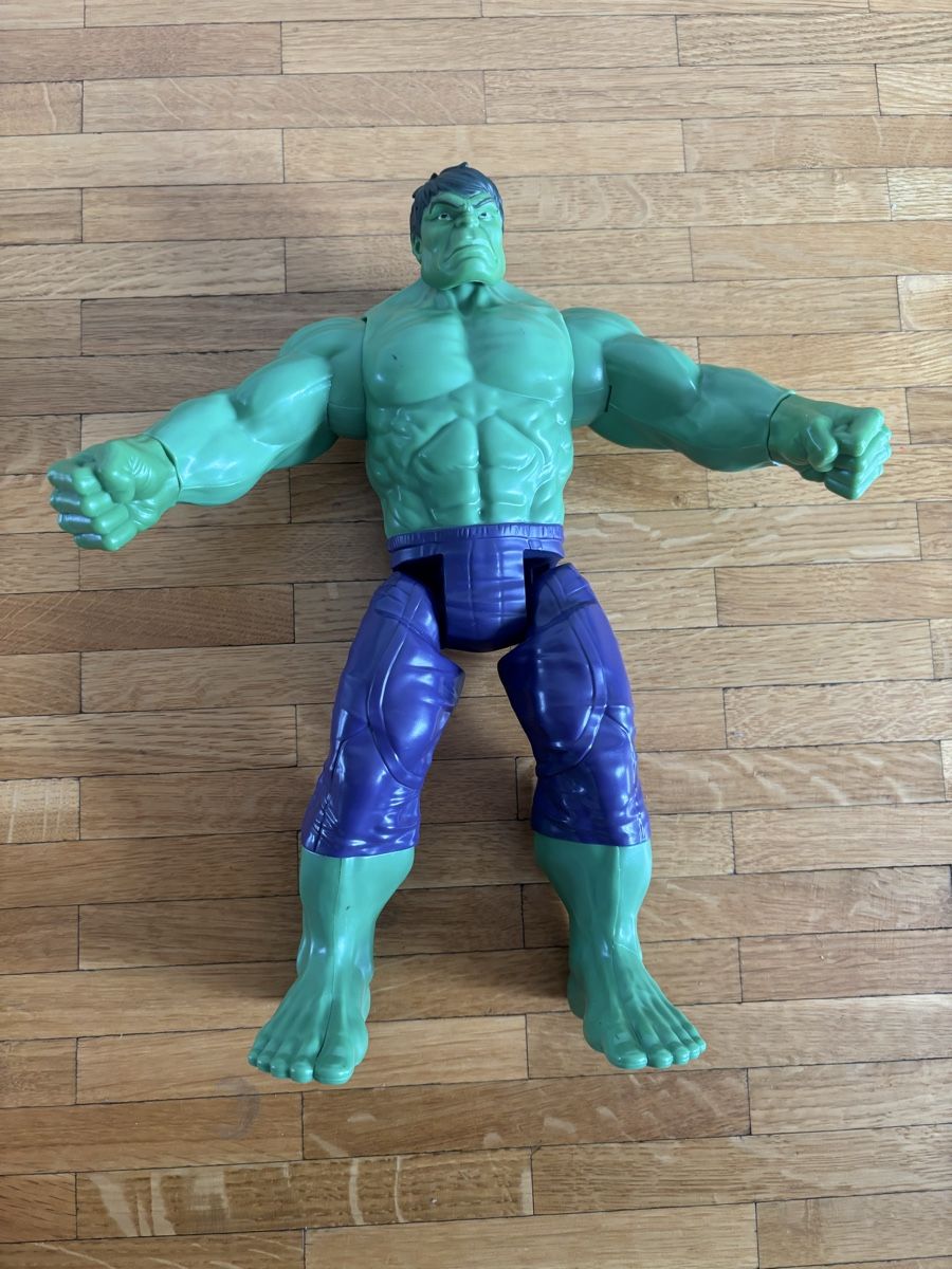 Hasbro Figurines: Avengers Hulk figurine - Hasbro – D'occasion à Chêne-Bougeries par CeliaMate 4