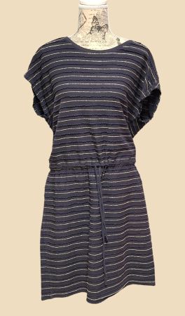476CV – Robe Only – M