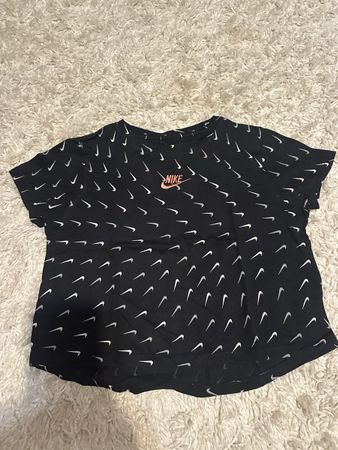 Nike Shirt 146-156 L
