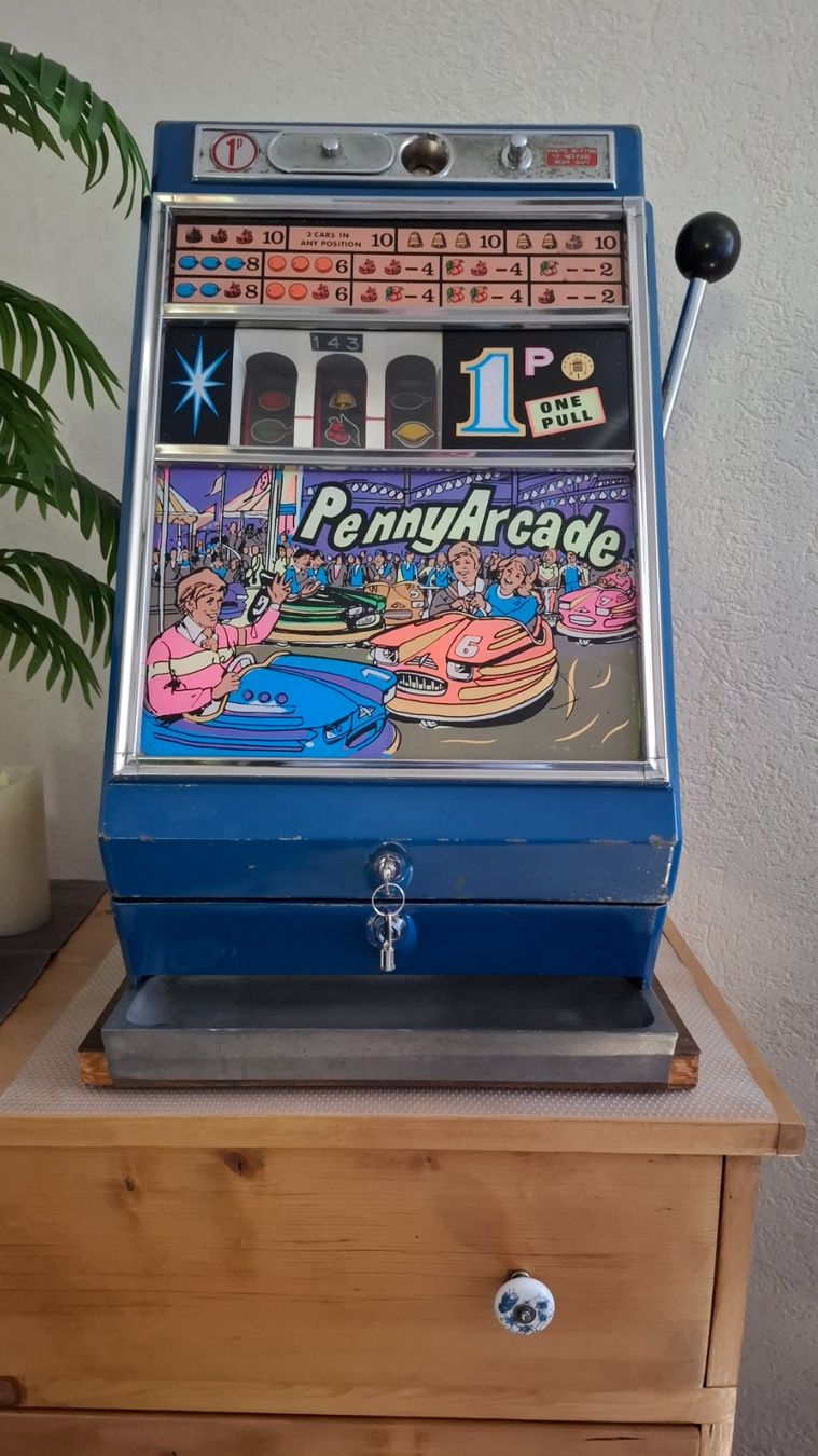 Slot Machine: Penny Arcade – Usato da Bitsch venduto da Quiksilver1969 3
