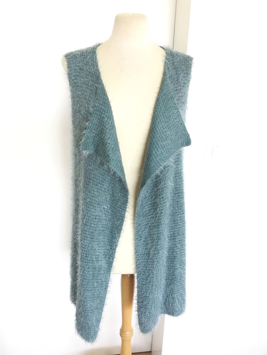 T-shirt: SAMOON Glitzershirt UND Gilet, Gr 40 – Usato da Uitikon Waldegg venduto da Risibisi7 1
