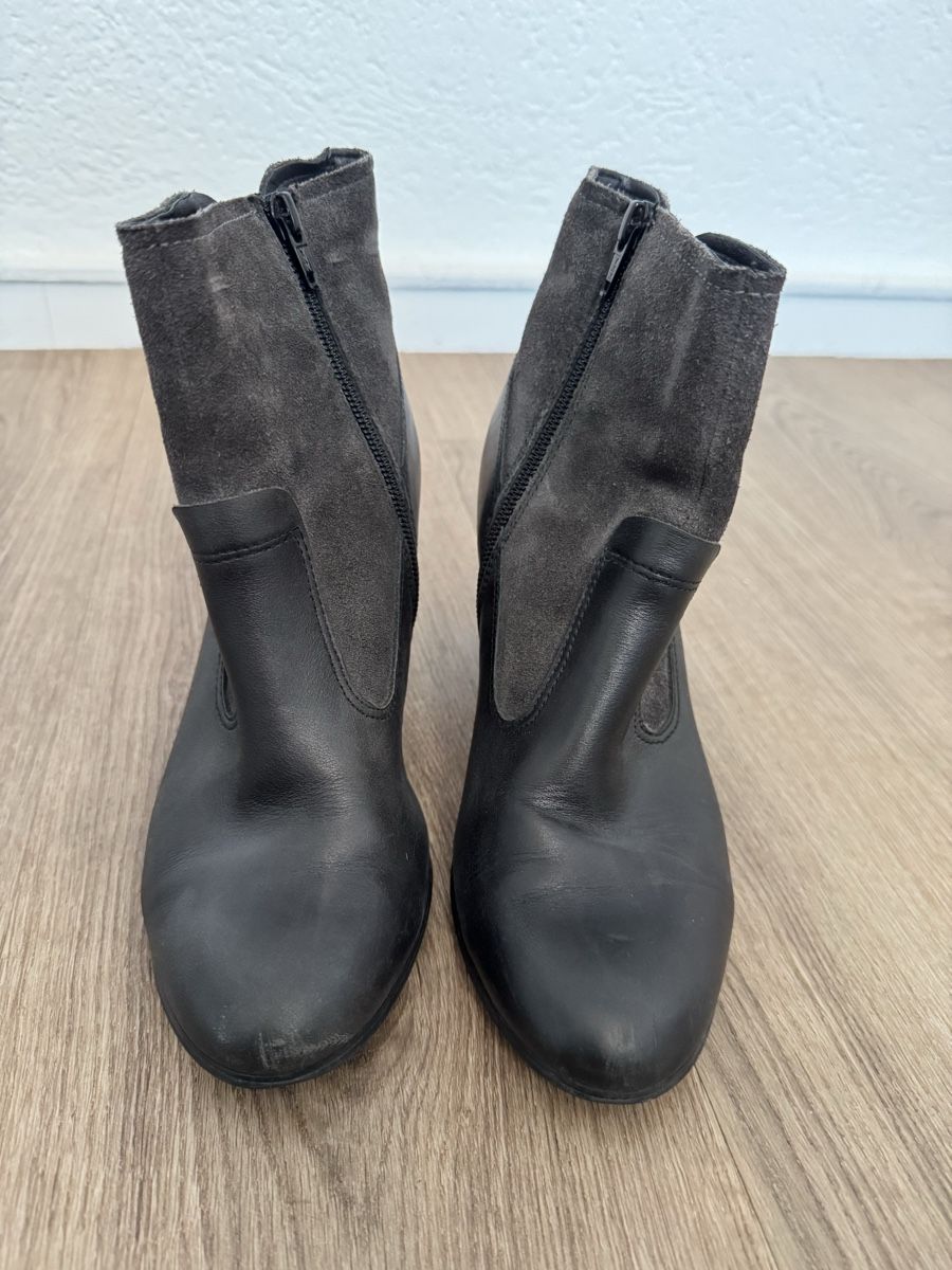 Esprit Scarpe da donna: Esprit Stiefelette Leder Gr. 38 – Usato da Fislisbach venduto da KolibriSecondhand 2