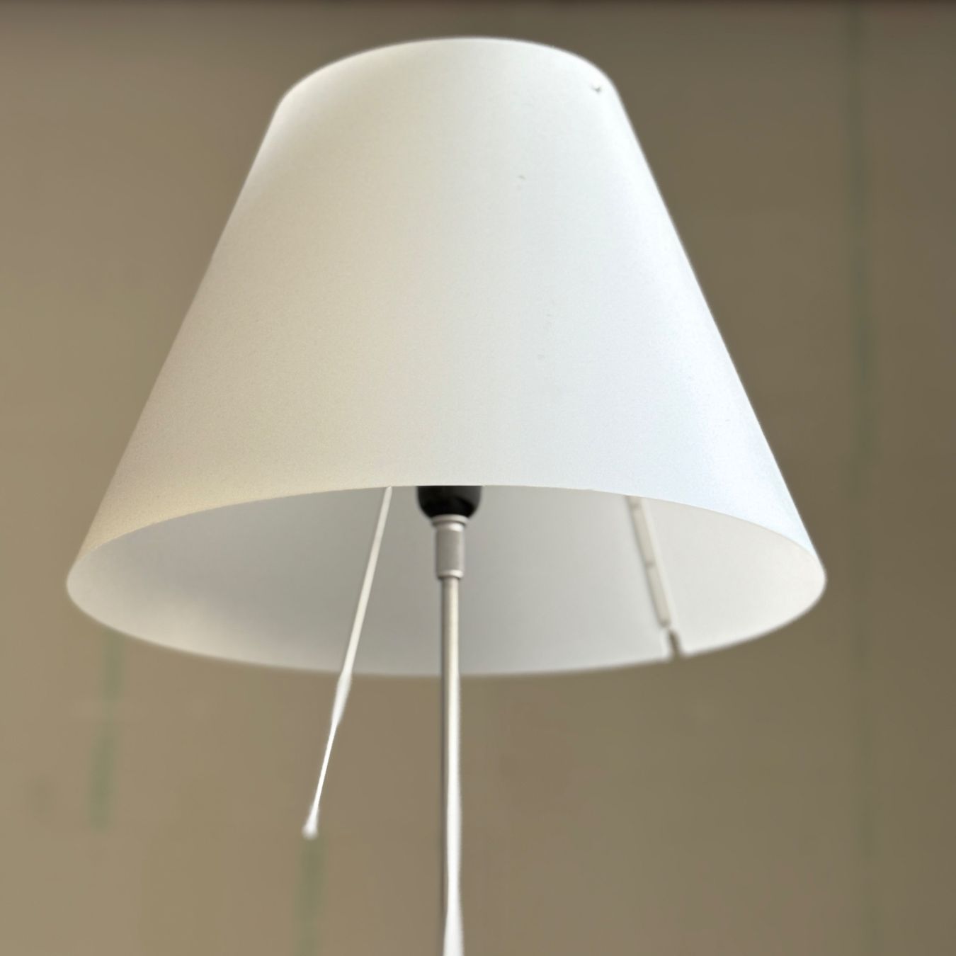Luceplan Lampes: Constanza Ständerlampe von Luceplan – D'occasion à Bern par Modern-Era 3