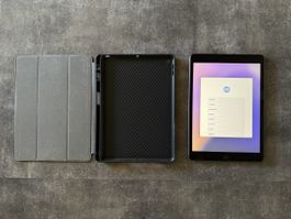 Apple iPad (8. Gen. 2020) | 32GB Wi-Fi (Space Gray) + Hülle