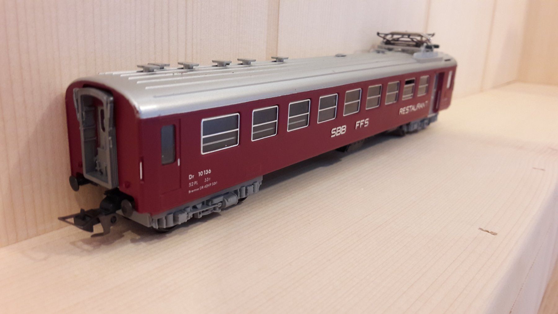 Fleischmann Modellini di ferrovie: Fleischmann HO DC : CFF wagon restaurant – Usato da Buttes venduto da Cafe2005 3
