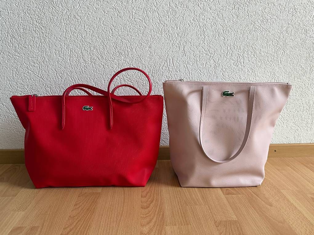 Borse da donna: Sacs LACOSTE rouge et rose – Nuovo (secondo la descrizione) da Goumoens-la-Ville venduto da SandieF