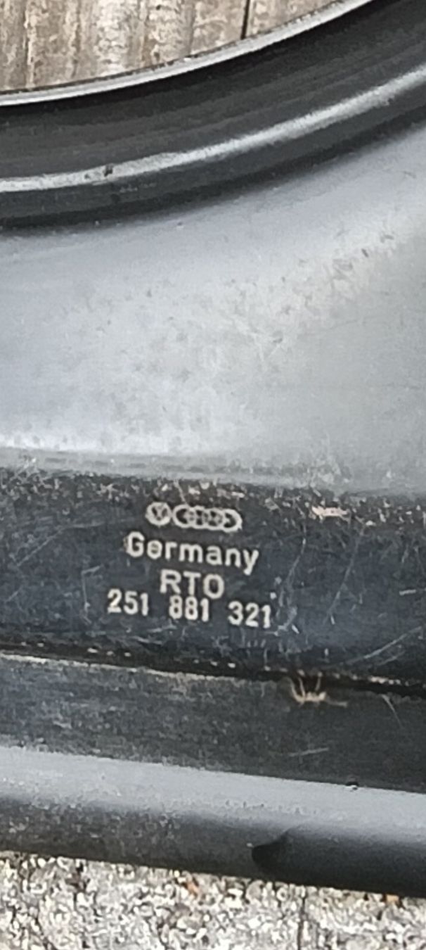 Volkswagen Autres accessoires pour camping: Embase pivotante Vw bus T2/T3 / Drehsitzkonsole Vw bus T2/T3 – D'occasion à Choëx par pinceau1983 3
