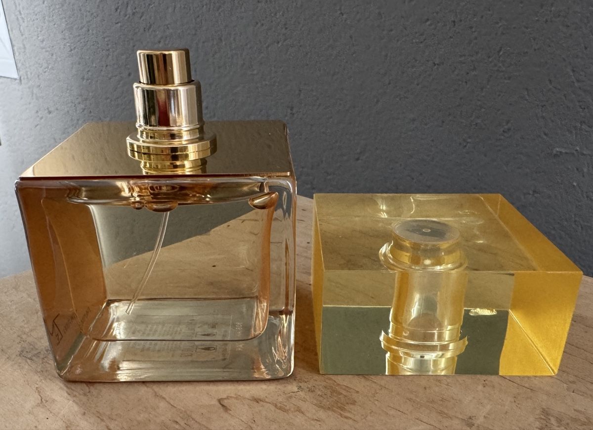 Shiseido Profumi & Eau de Toilette: ZEN - Shiseido - 100 ml Eau de Parfum Spray – Usato da Rothrist venduto da Luckywinner 4