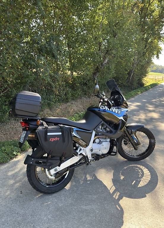 Enduro: BMW f650 gs – D'occasion à Cousset par deb_9rff 4