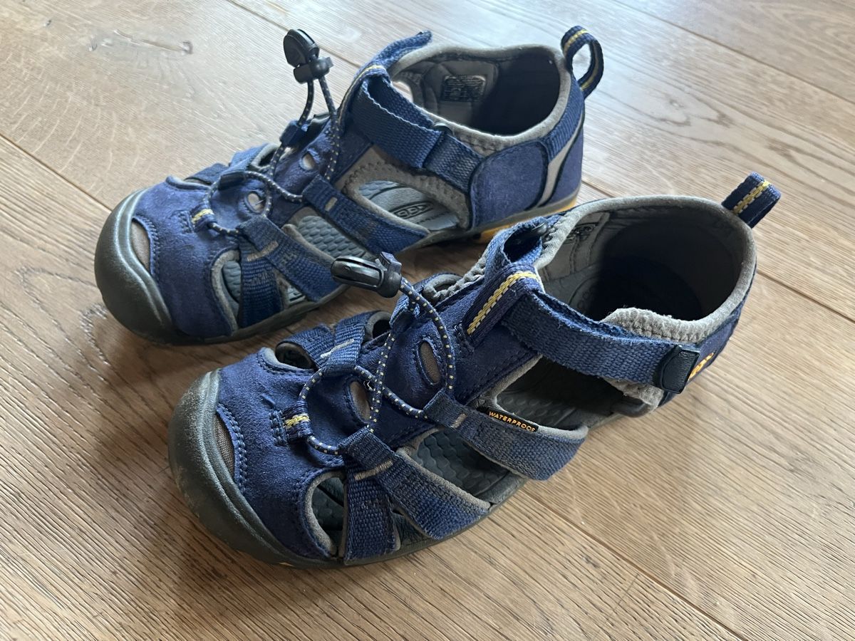 Keen Scarpe per ragazzi: Keen Sandalen Gr. 35 blau – Usato da Lenk im Simmental venduto da Miguelle 1
