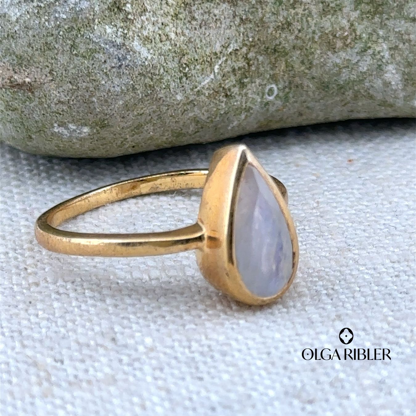 Olga Ribler Anelli: Feiner Ring 925 Sterling Silber mit Mondstein Grösse  62 – Nuovo (secondo la descrizione) da Luzern venduto da Schmuckoutlet 5