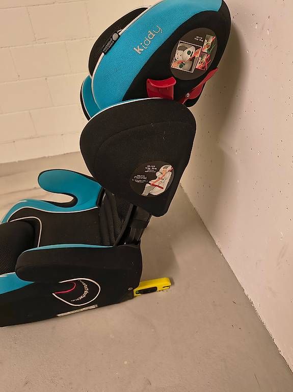 Seggiolini per auto: Kindersitz – Usato da Lachen SZ venduto da Knobel83 2